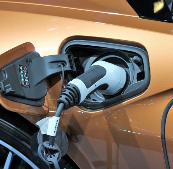 BMW iX. Brány do nové éry elektromobility byly otevřeny